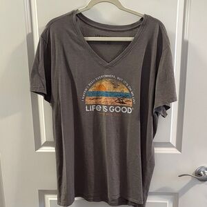 🌸3/$15🌸 Life Is Good Charcoal T-Shirt with Sunset Graphic